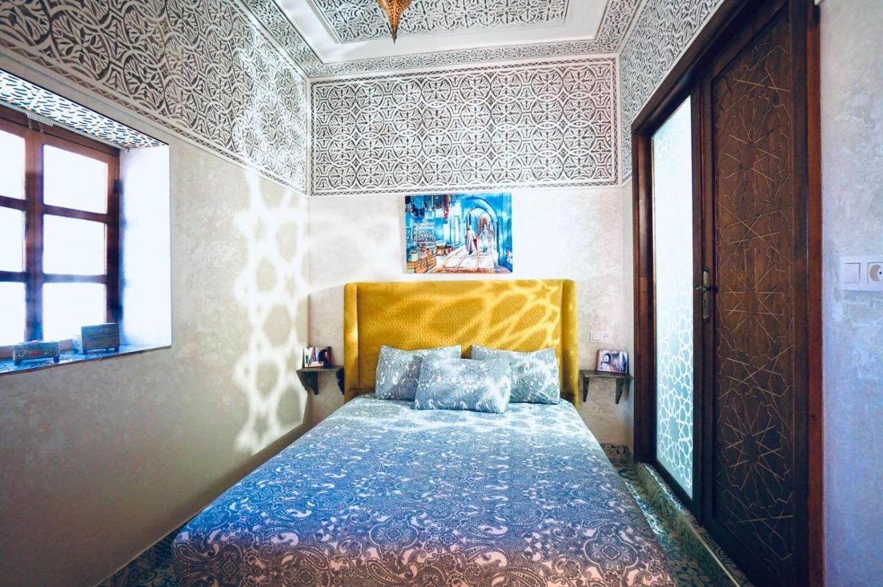 Riad Amelia : Lalla Fatima Zohra Room Tetouan Bagian luar foto